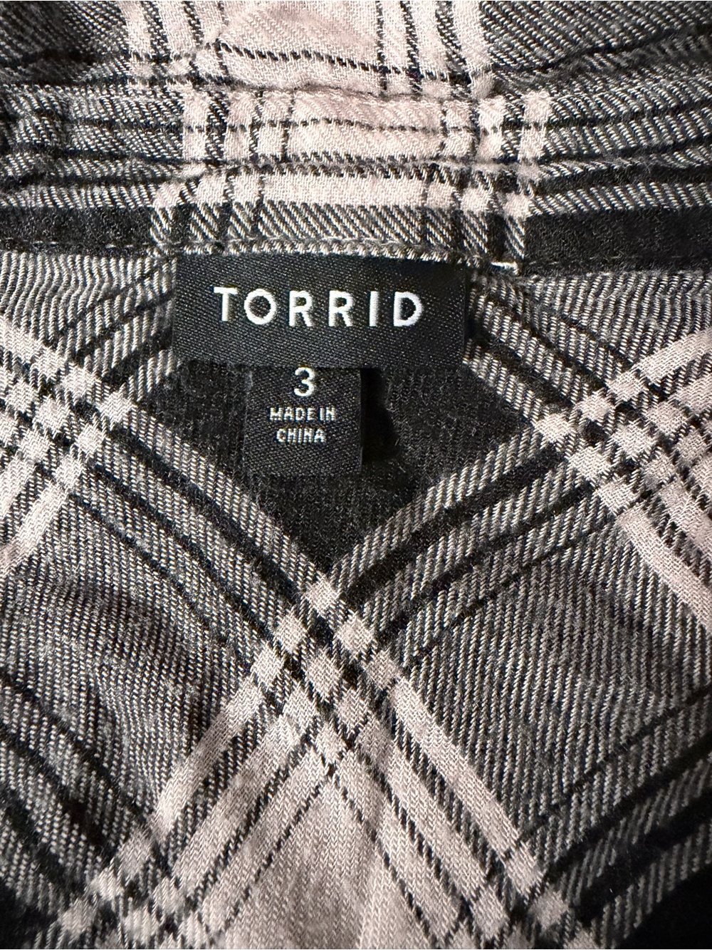 Torrid Buffalo Plaid Button Down Flannel Layer Casual Grunge Soft Goth Cozy Fall - Picture 2 of 8